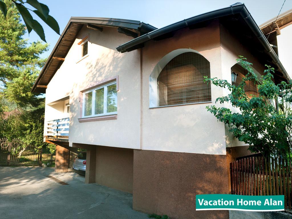 Vacation Home Alan Kulen Vakuf Exterior foto